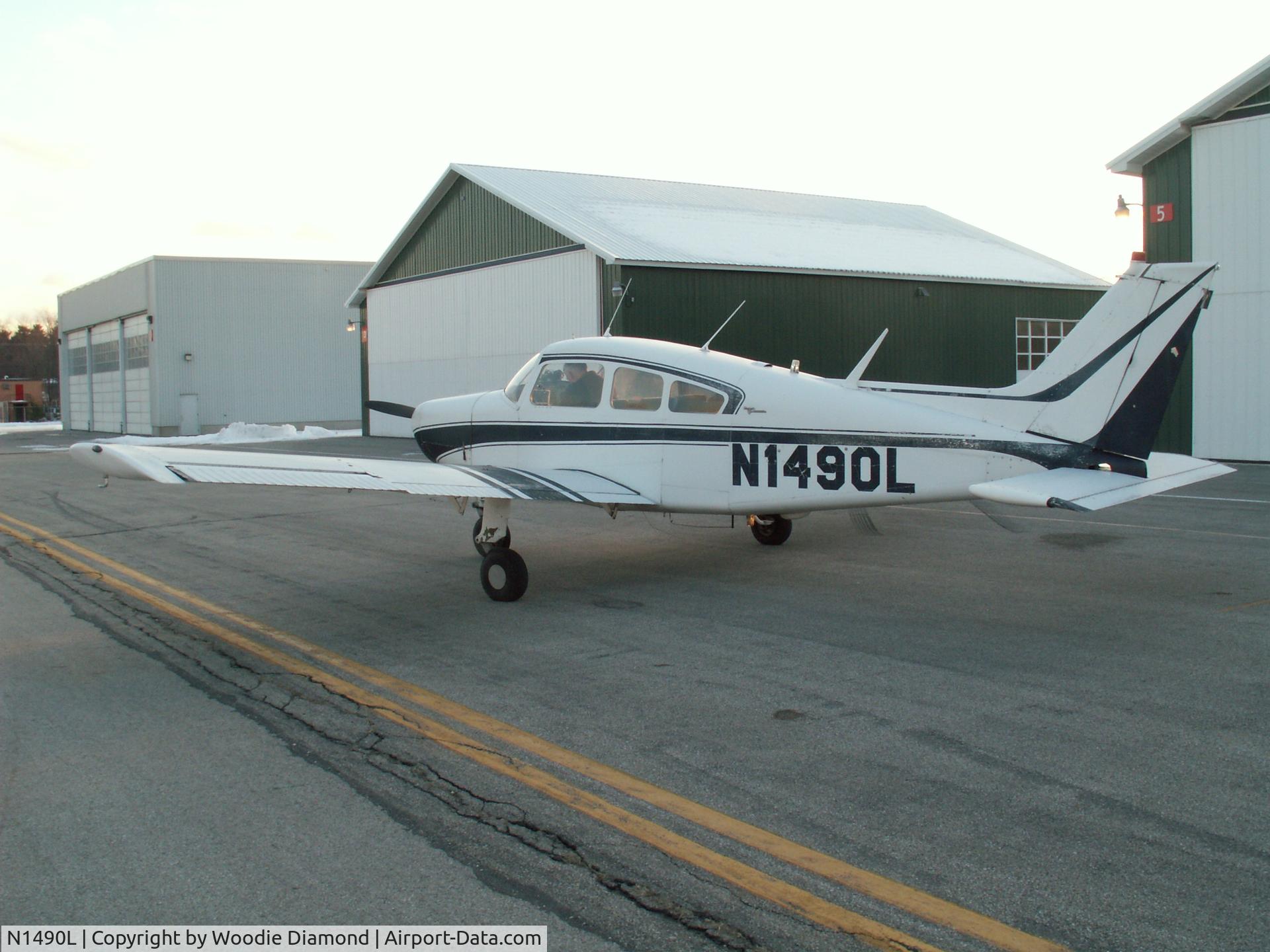 N1490L, 1965 Beech A23 C/N M-890, Beech Musketeer