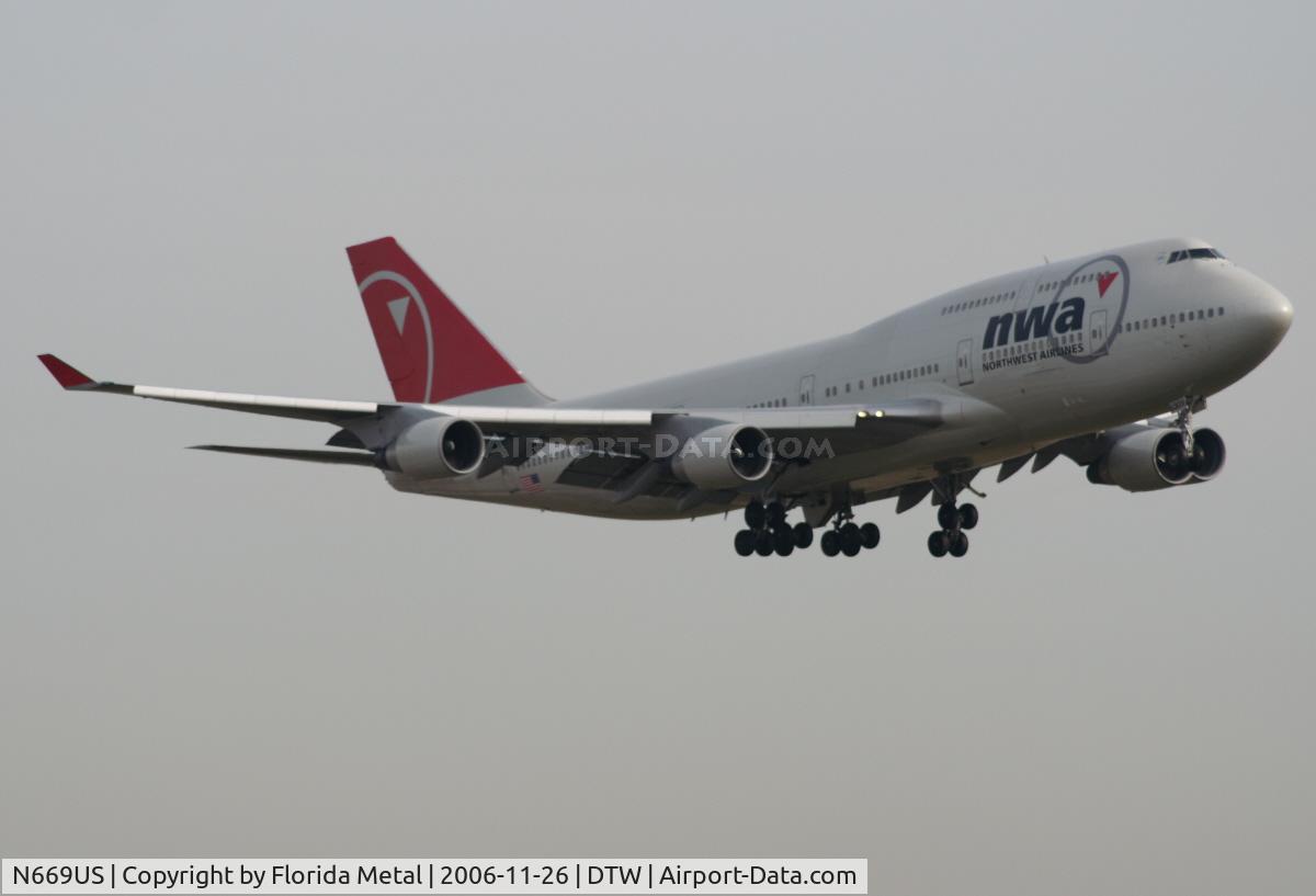 N669US, 1990 Boeing 747-451 C/N 24224, Northwest