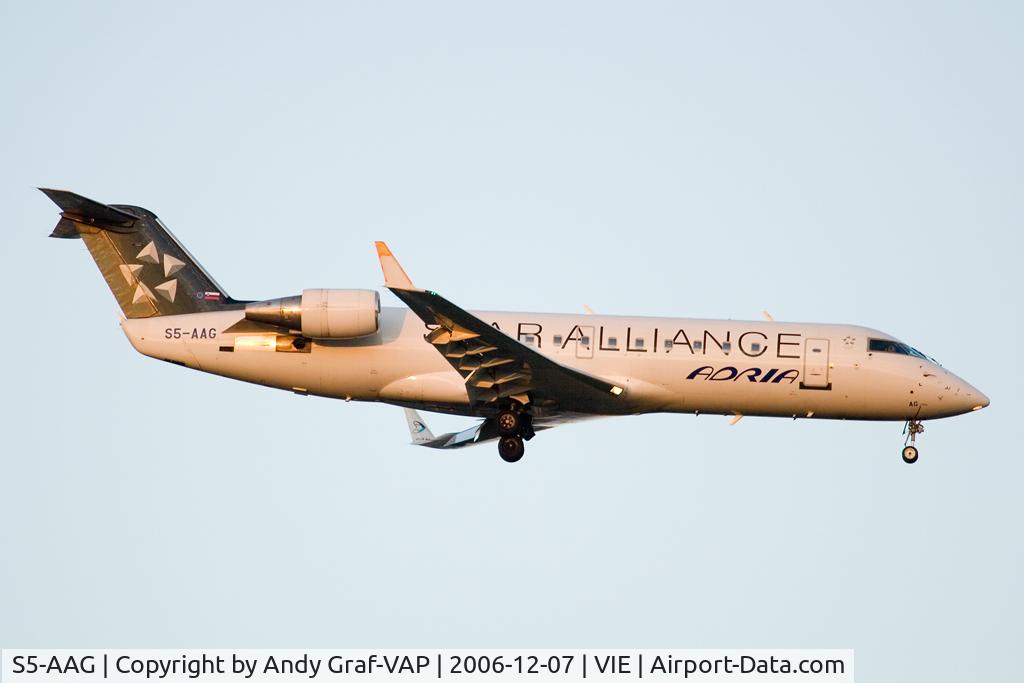S5-AAG, 2000 Canadair CRJ-200LR (CL-600-2B19) C/N 7384, Adria Airways CRJ