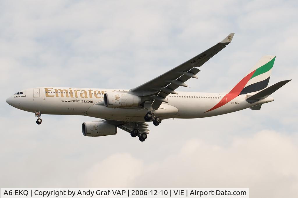 A6-EKQ, 1998 Airbus A330-243 C/N 248, Emirates A330-200