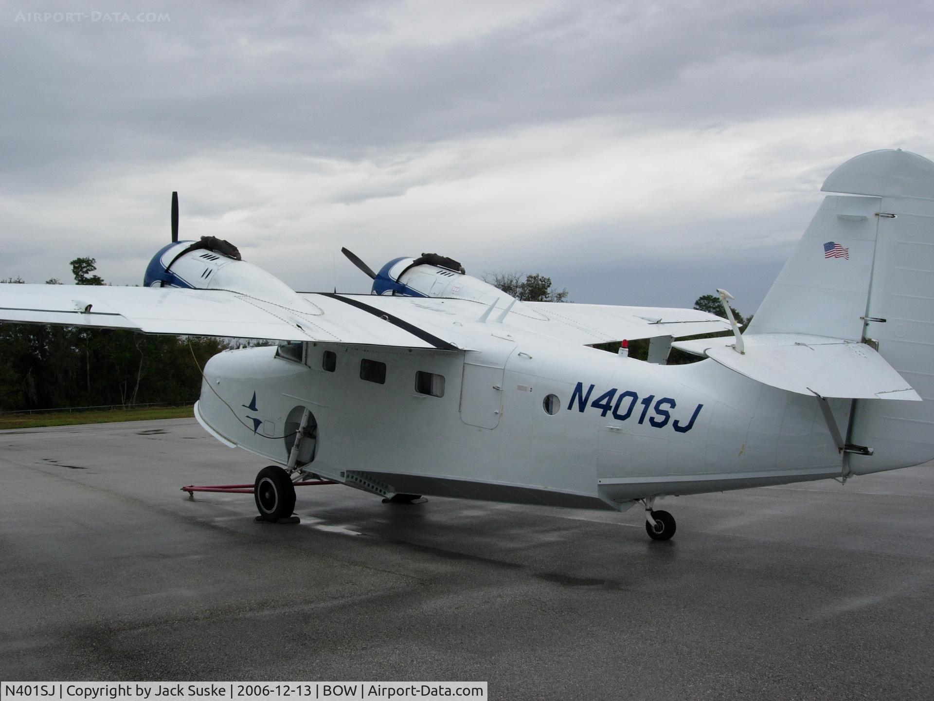 N401SJ, 1943 Grumman G-21A Goose C/N 1168, Waiting for a touch up 2