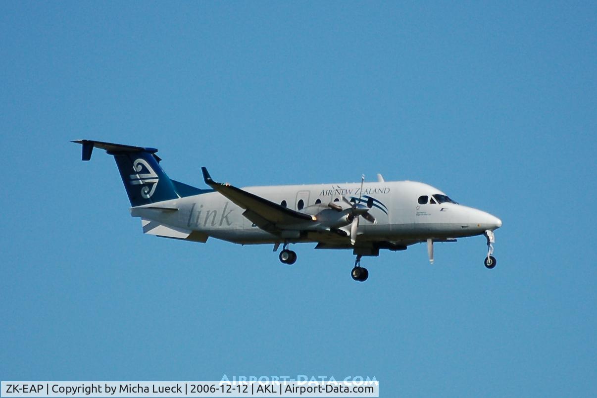 ZK-EAP, 2002 Raytheon 1900D C/N UE-439, on finals at Auckland
