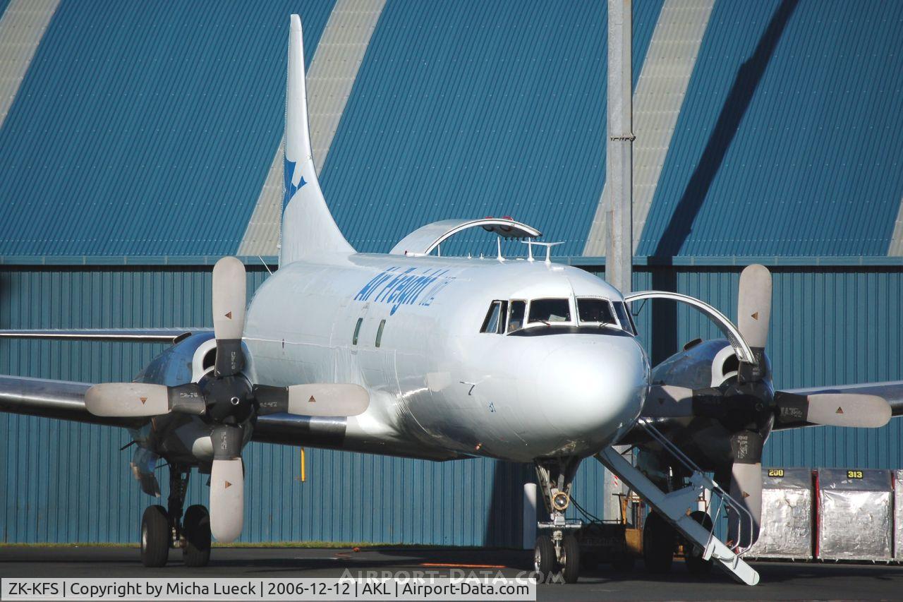 ZK-KFS, Convair VC-131F (R4Y-1) Samaritan C/N 277, Being loaded