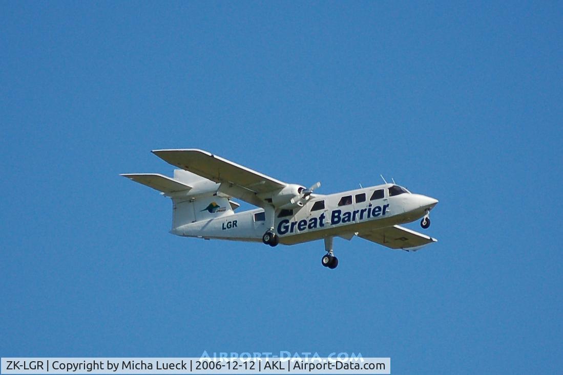 ZK-LGR, 1974 Britten-Norman BN-2A Mk.III-1 Trislander C/N 372, Approaching Auckland