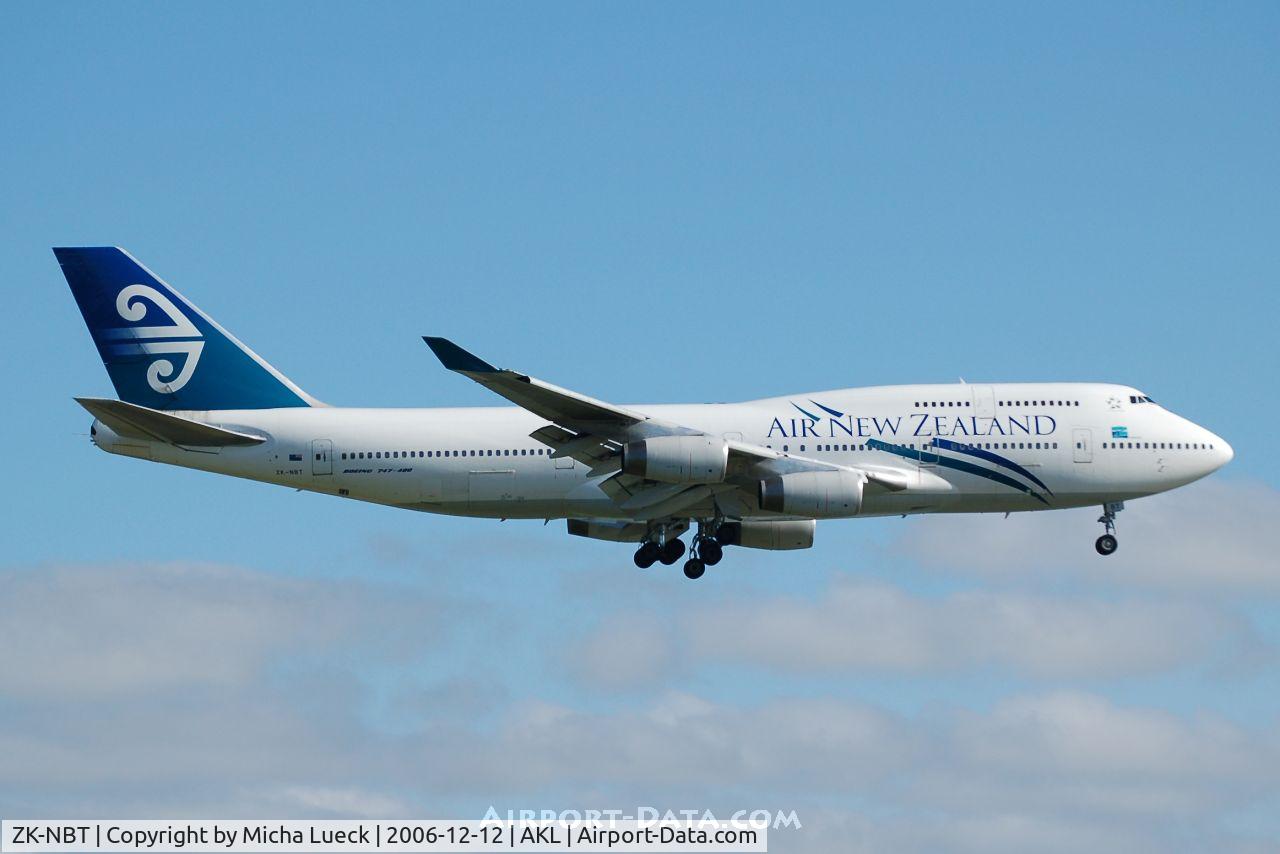 ZK-NBT, 1990 Boeing 747-419 C/N 24855, The Queen of the skies