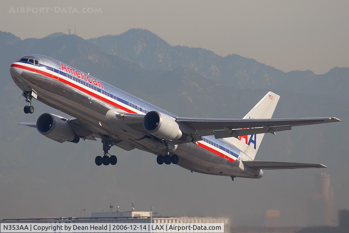 N353AA, 1988 Boeing 767-323 C/N 24034, American Airlines N353AA (FLT AAL88) climbing out from RWY 25R in the morning, enroute to Chicago O'Hare Int'l (KORD).