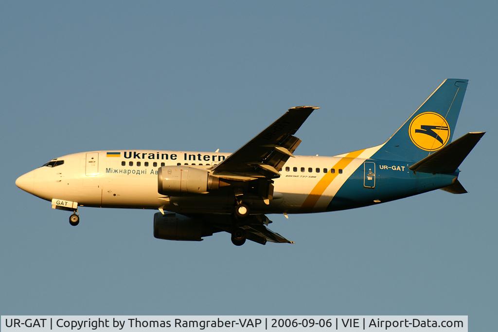 UR-GAT, 1993 Boeing 737-528 C/N 25237, Ukraine International B737-500