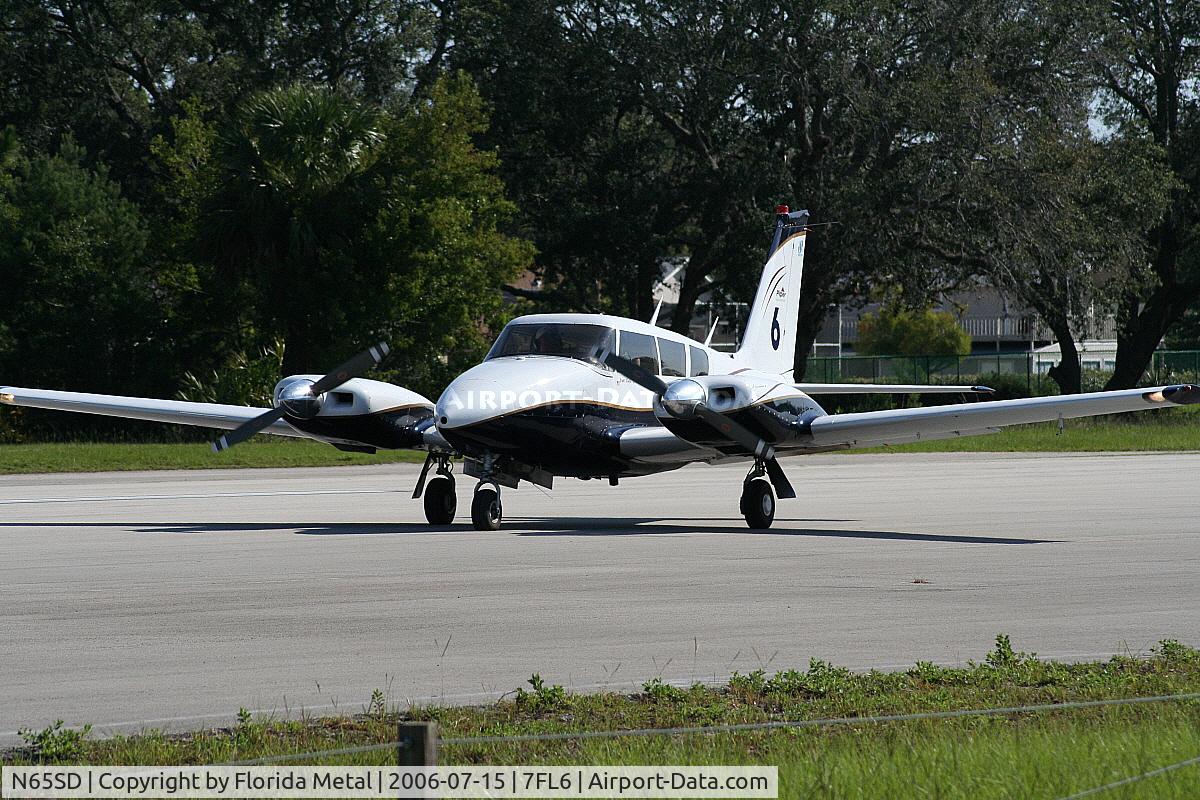 N65SD, 1967 Piper PA-30 B Twin Comanche C/N 30-1431, Spruce Creek