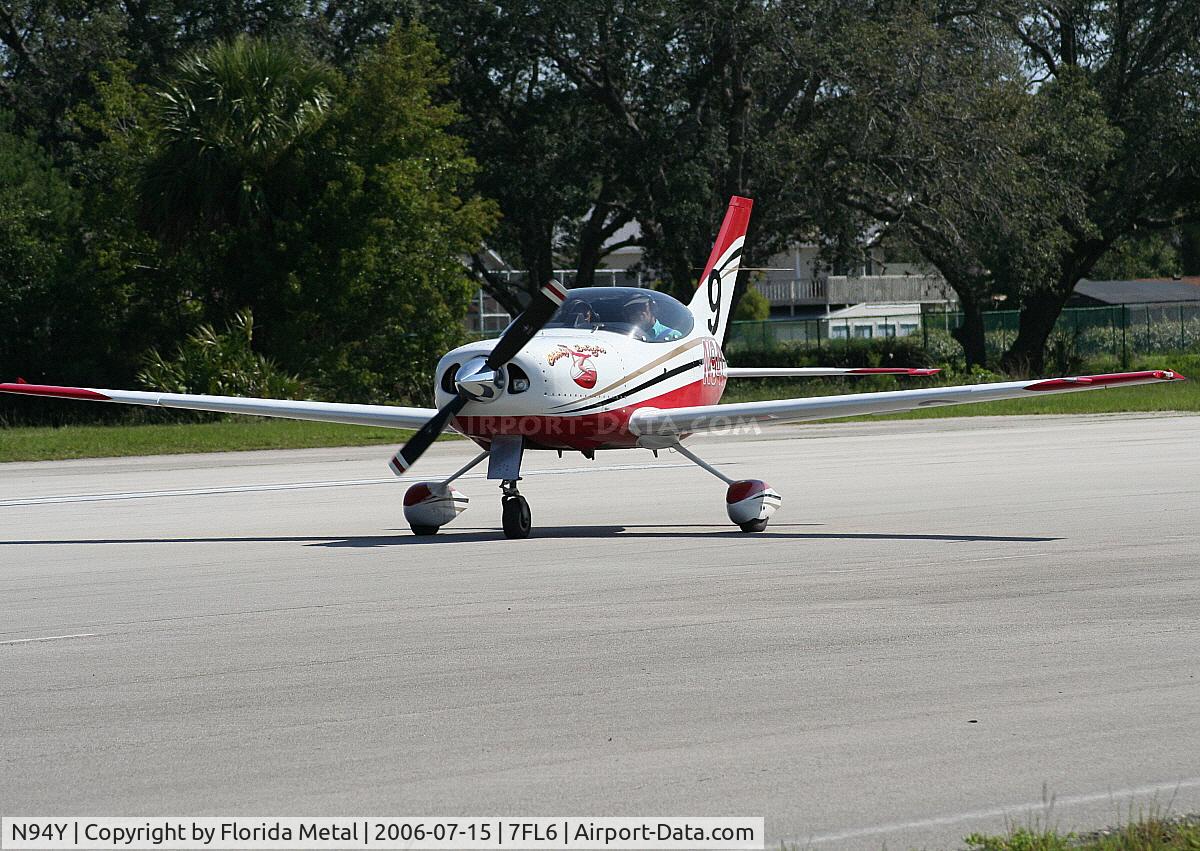 N94Y, 1995 Questair Venture 20 C/N 0044, Spruce Creek