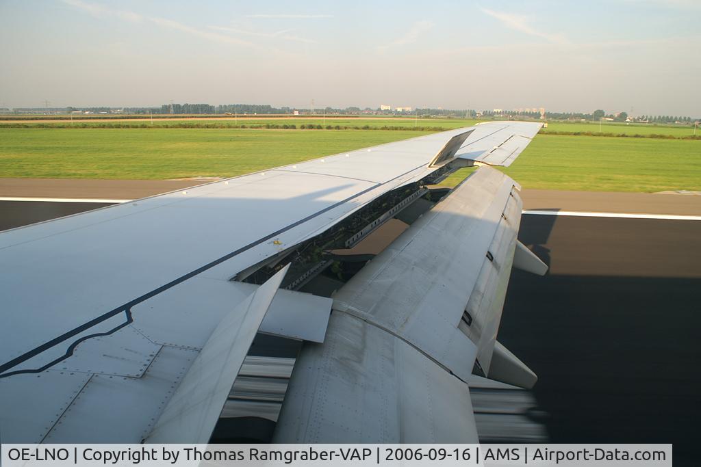 OE-LNO, 2001 Boeing 737-7Z9 C/N 30419, Austrian (Lauda) B737-700
