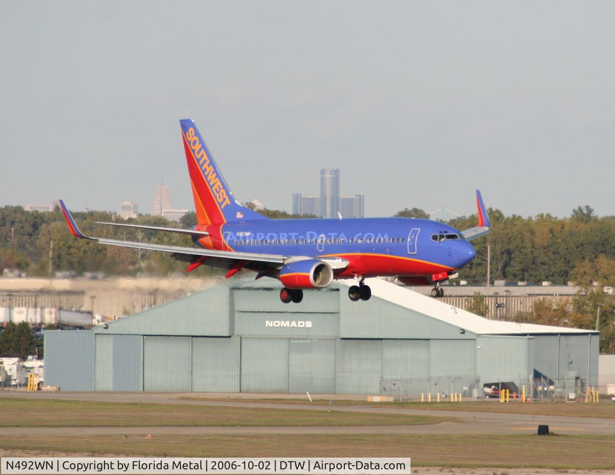 N492WN, 2004 Boeing 737-7H4 C/N 33866, Southwest