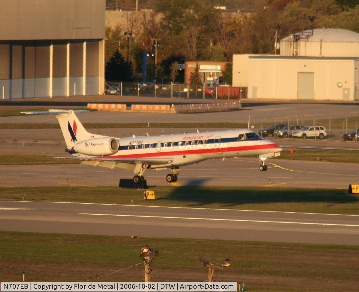 N707EB, 1999 Embraer ERJ-135LR (EMB-135LR) C/N 145195, Eagle