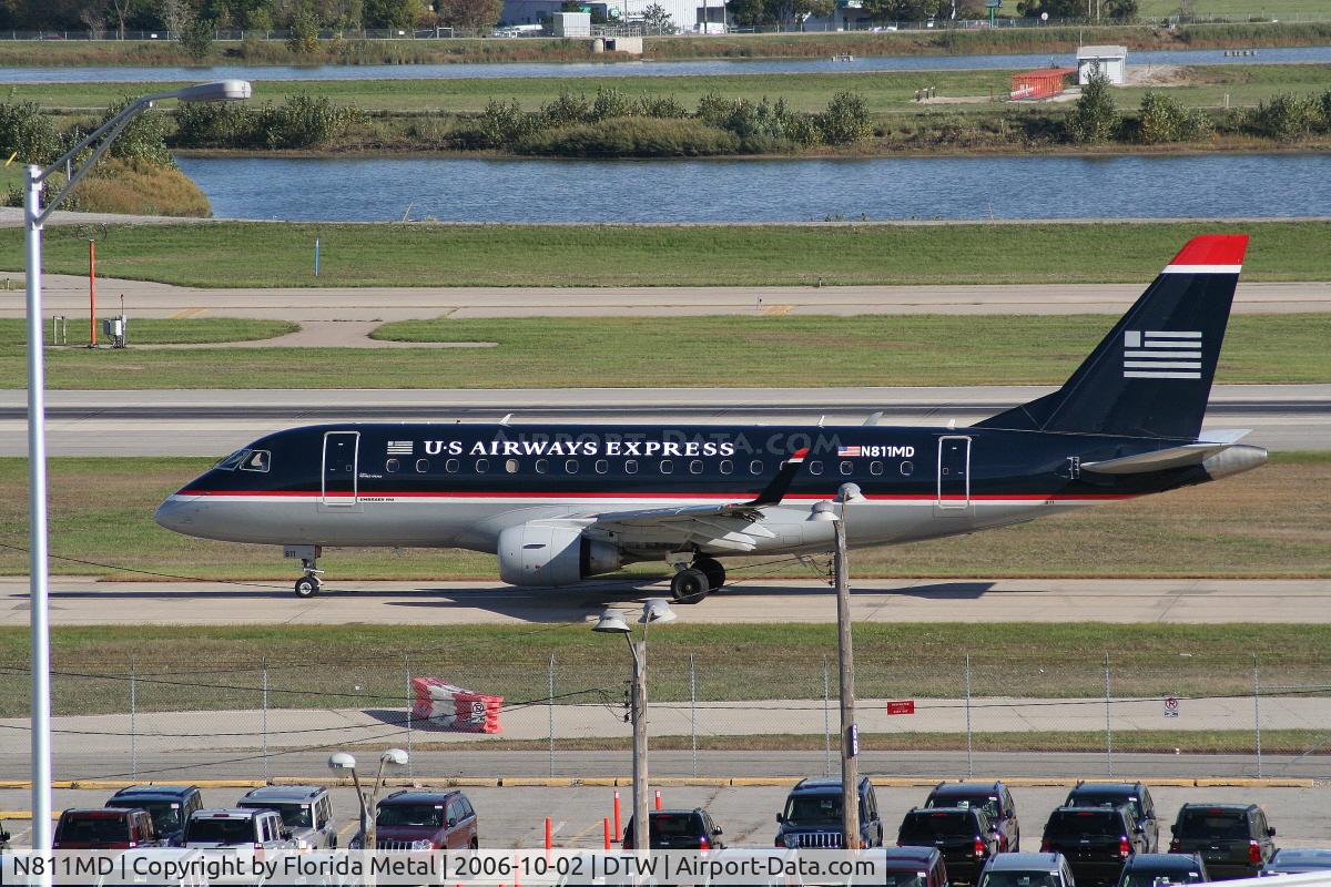 N811MD, 2004 Embraer 170SU (ERJ-170-100SU) C/N 17000028, US E170