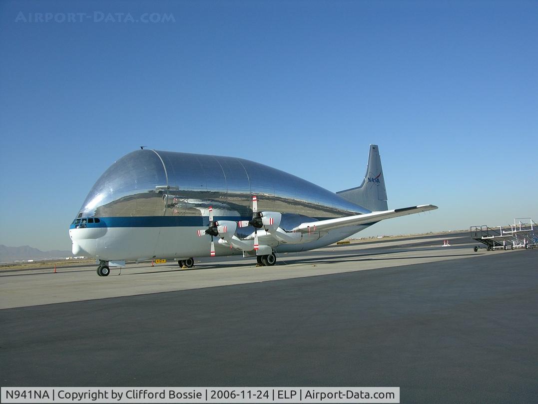 N941NA, 1983 Aero Spacelines 377SGT-F Super Guppy Turbine C/N 0004, NASA's Super Guppy N941NA at rest