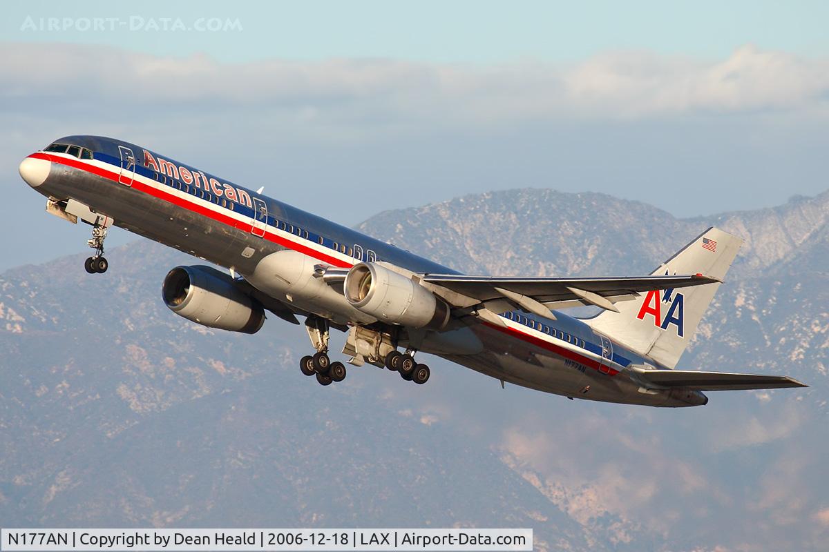 N177AN, 2002 Boeing 757-223 C/N 32396, American Airlines N177AN (FLT AAL164) climbing out from RWY 25R enroute to Newark/New York Liberty Int'l (KEWR).