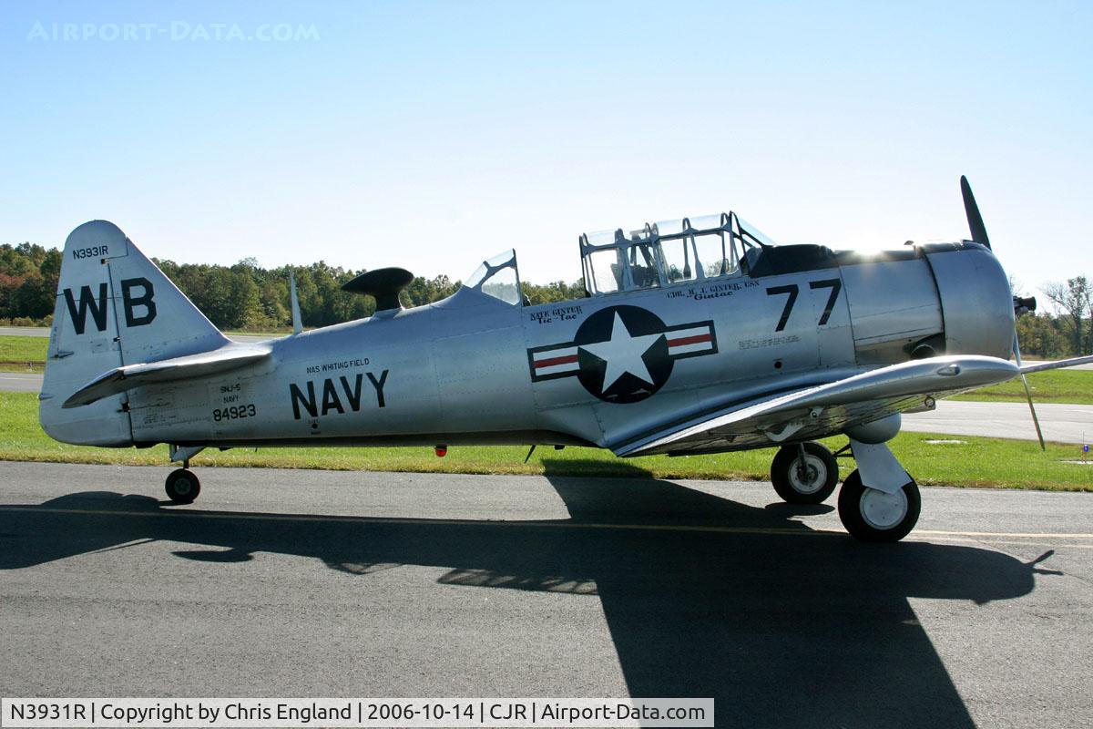 N3931R, North American AT-6B Texan C/N 84-923, T6 N3931R at Culpeper Airfest 2006