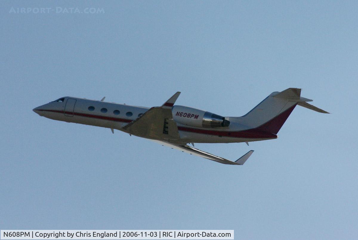 N608PM, 2002 Gulfstream Aerospace G-IV C/N 1486, Gulfstream IV N608PM