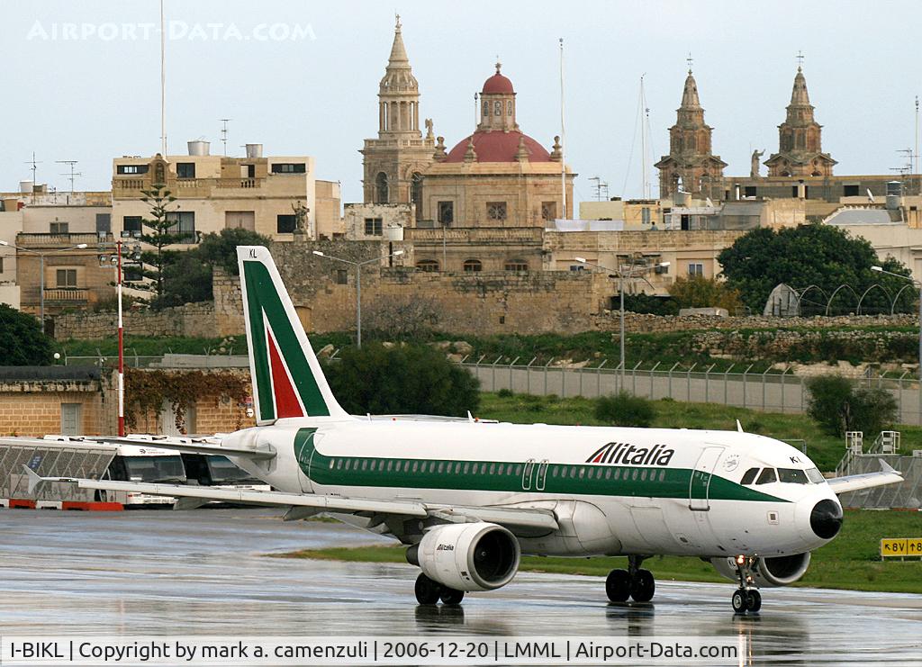 I-BIKL, 2001 Airbus A320-214 C/N 1489, A.321