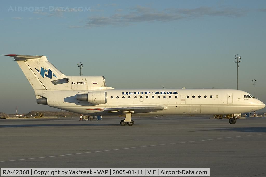RA-42368, 1989 Yakovlev Yak-42D C/N 4520422914166, Center Avia Yakovlev 42