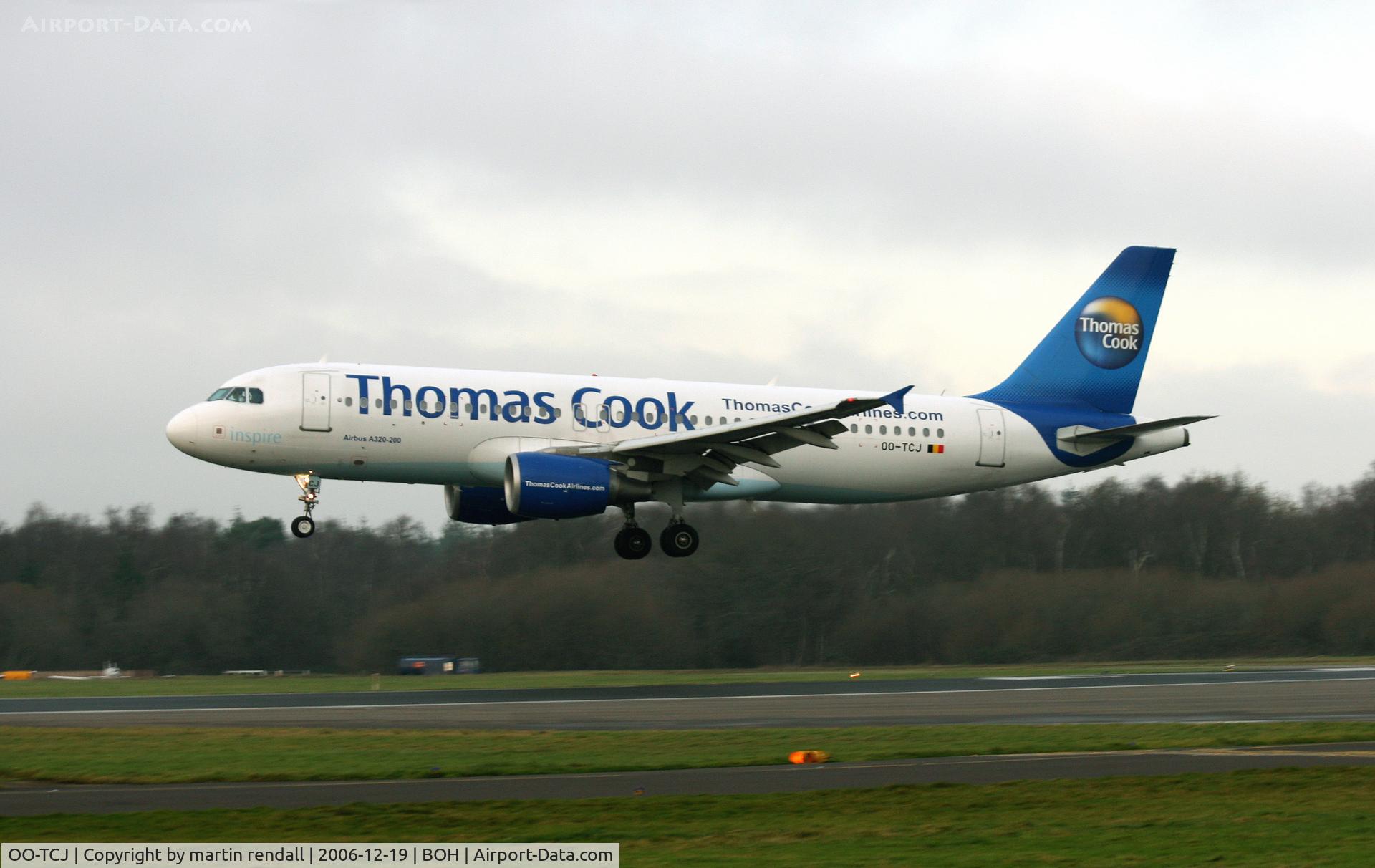 OO-TCJ, 2002 Airbus A320-214 C/N 1787, A320