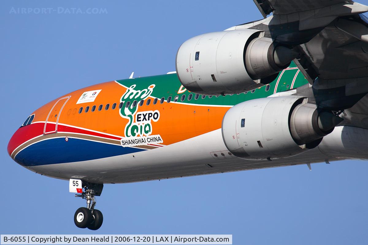 B-6055, 2004 Airbus A340-642 C/N 586, Nice view of the graphics on China Eastern B-6055 while on final approach to RWY 24R.