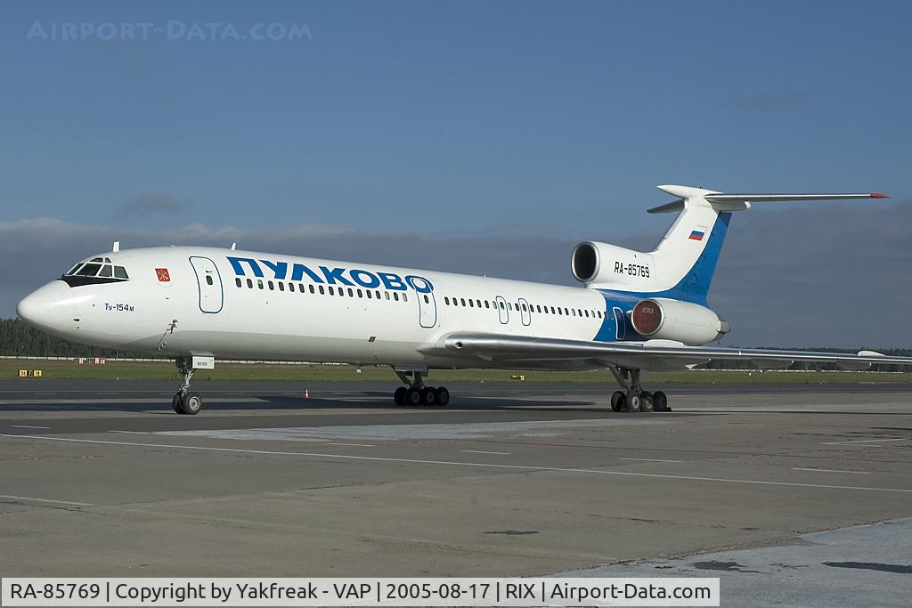 RA-85769, 1993 Tupolev Tu-154M C/N 93A951, Pulkovo Airliens Tupolev 154