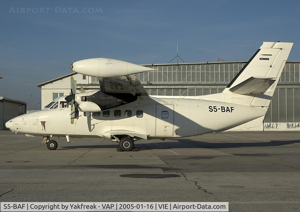 S5-BAF, 1991 Let L-410UVP-E8C Turbolet C/N 912540, Let 410