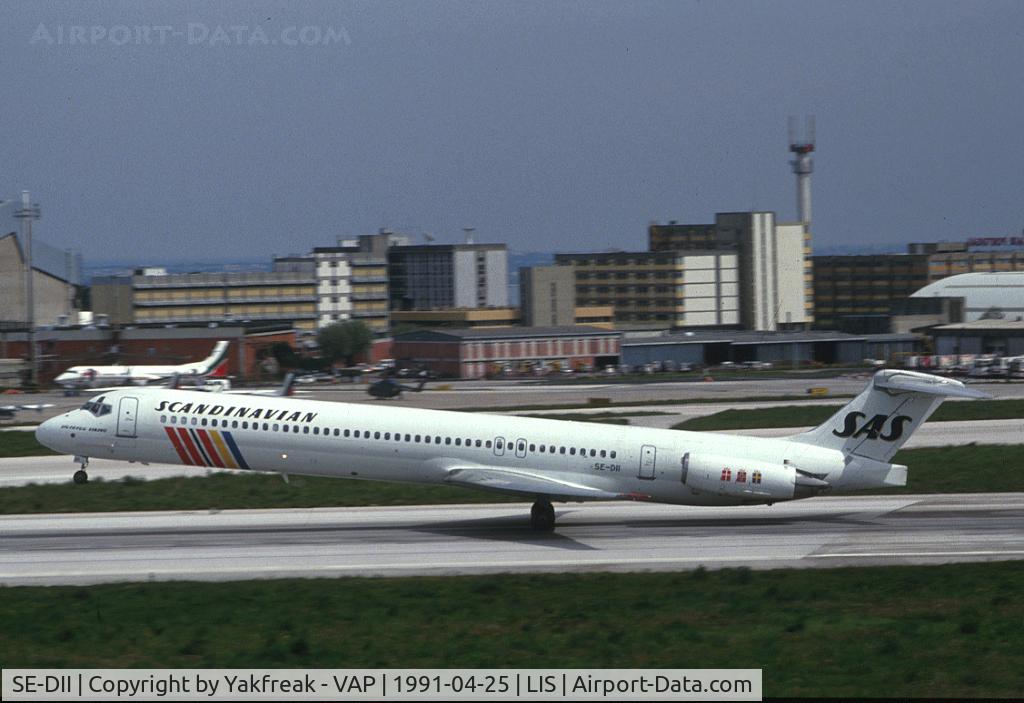 SE-DII, 1989 McDonnell Douglas MD-82 (DC-9-82) C/N 49909, SAS MD80