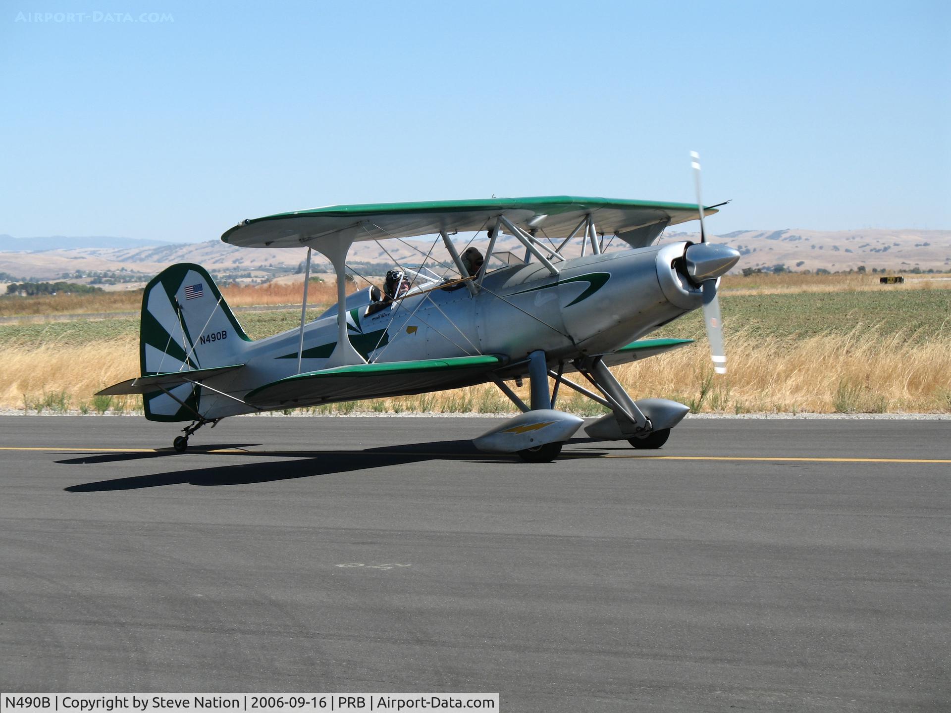 N490B, Stolp SA-300 Starduster Too C/N 1994, 1982 Bayer Starduster SA300 homebuilt taxying @ Paso Robles Municipal Airport, CA