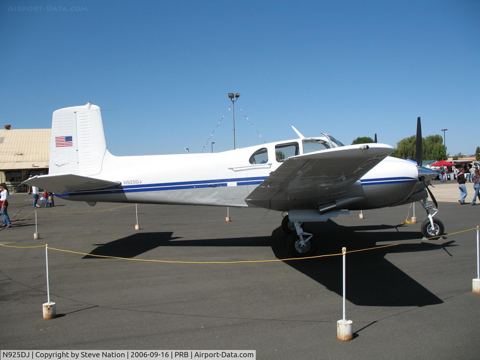 N925DJ, 1958 Beech D50A Twin Bonanza C/N DH-195, Locally-based Avlite Aviation 1958 Beech D50A for airshow @ Paso Robles, CA