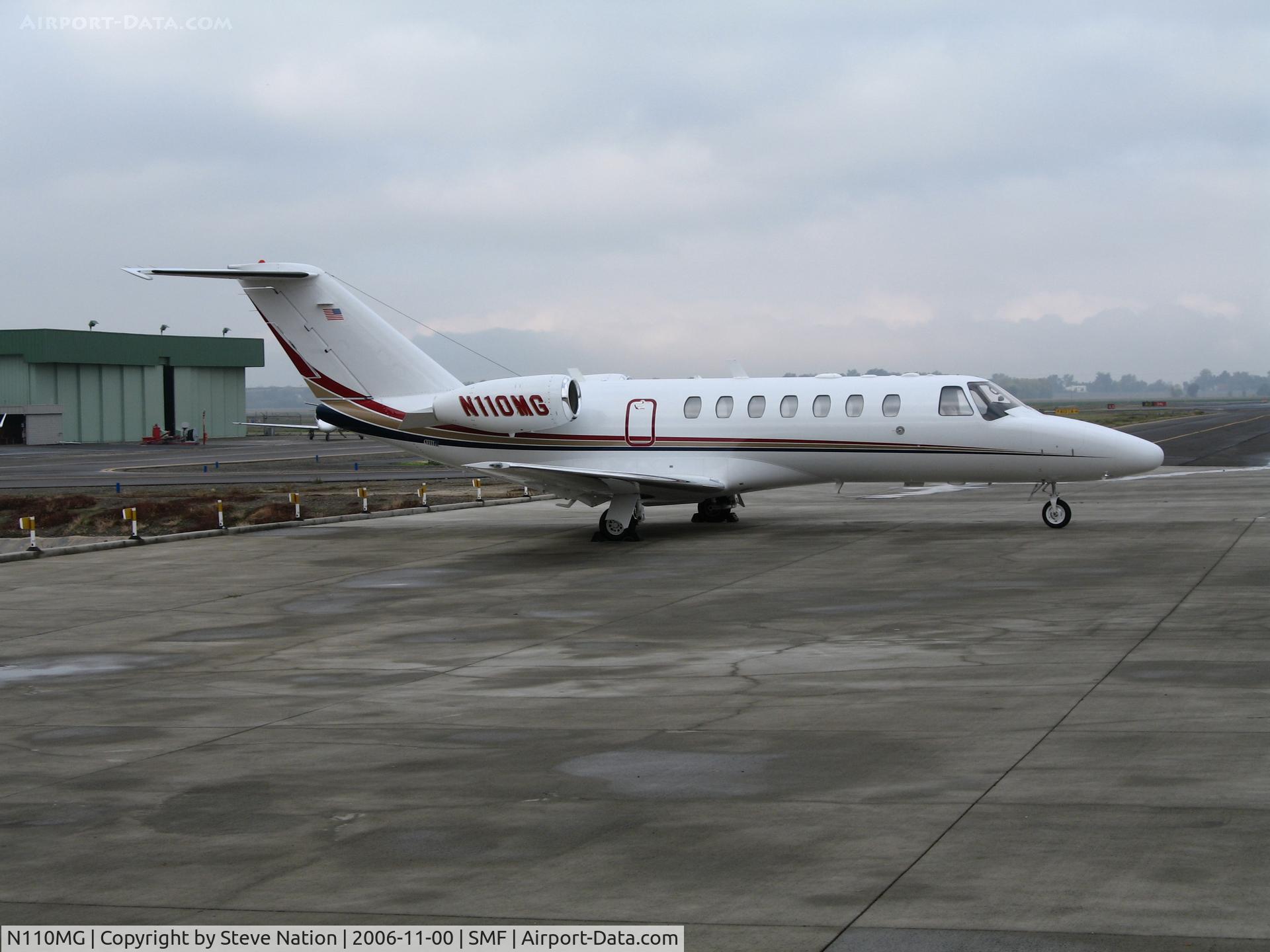 N110MG, 2000 Israel Aircraft Industries IAI-1125A Astra SPX C/N 122, Teton Jet 2005 Cessna 525B @ Sacramento Metro Airport, CA