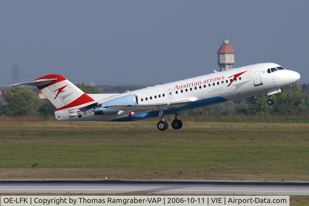 OE-LFK, 1995 Fokker 70 (F-28-0070) C/N 11555, Austrian arrows Fokker70