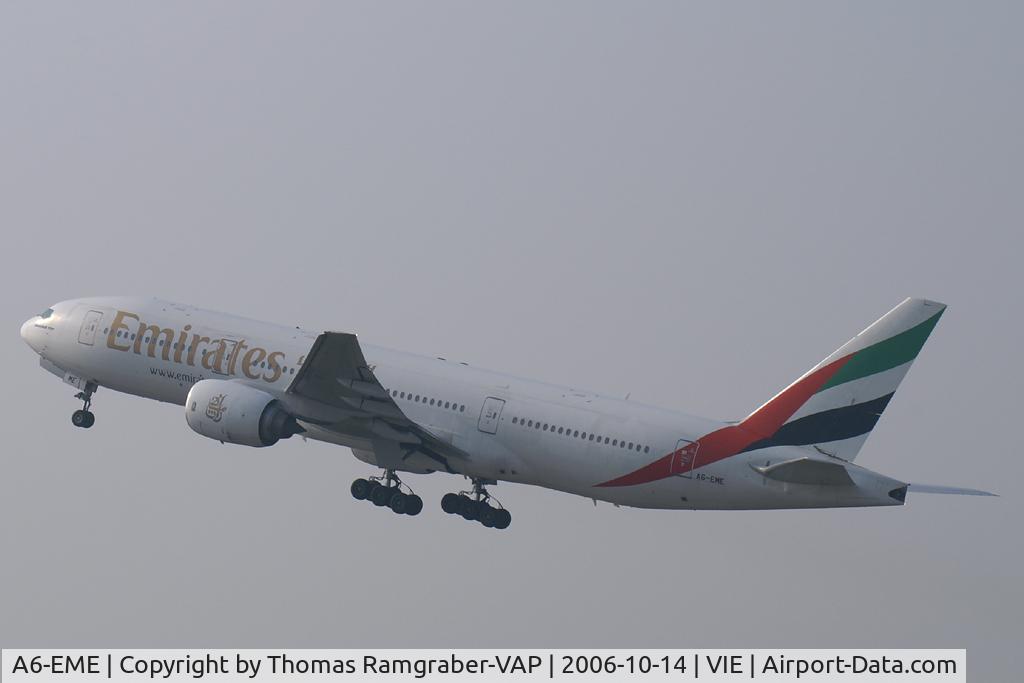 A6-EME, 1996 Boeing 777-21H C/N 27248, Emirates B777-200