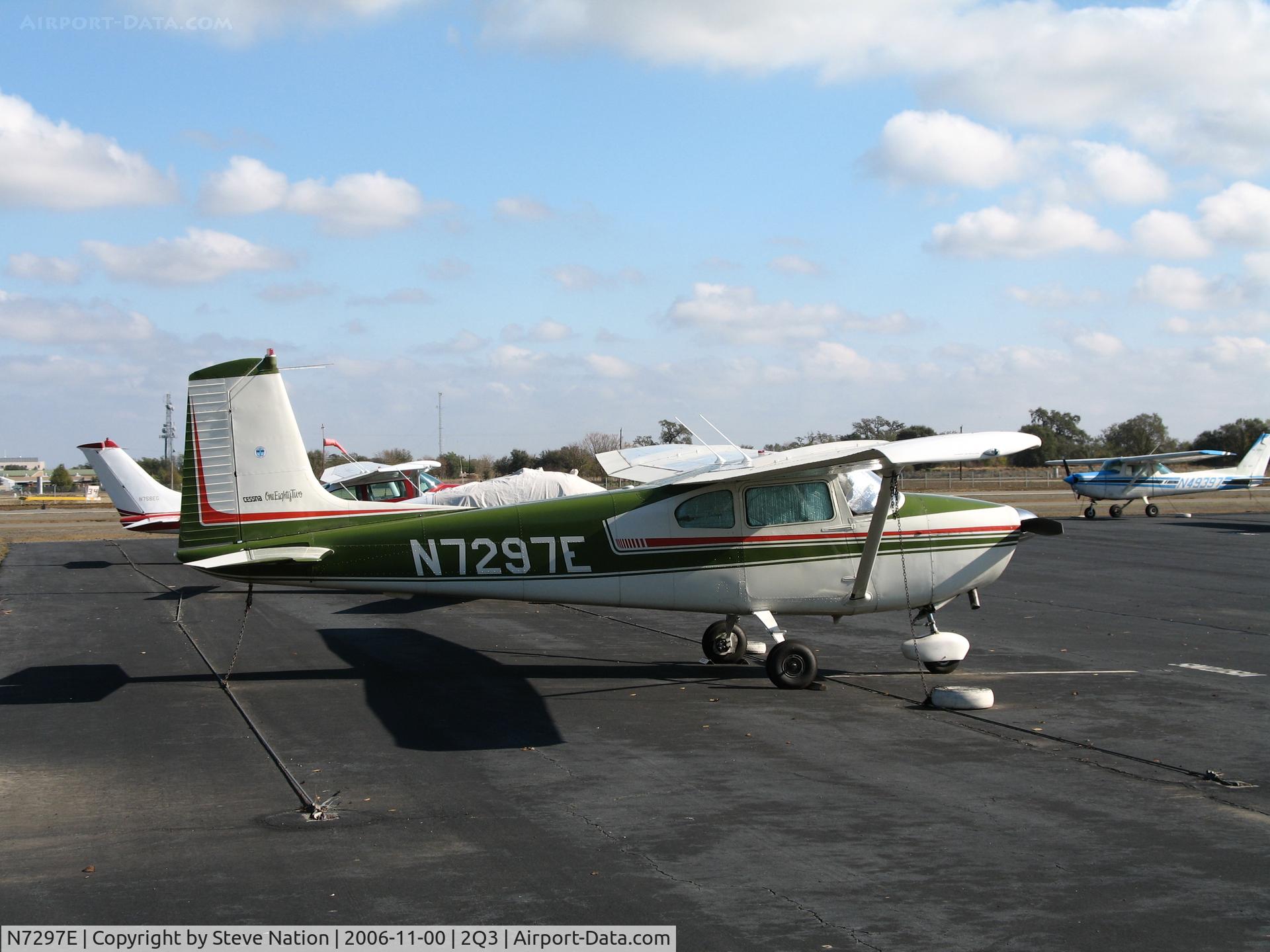 N7297E, 1959 Cessna 182B Skylane C/N 52297, 1959 straight-tail Cessna 182B @ University Airport, Davis, CA