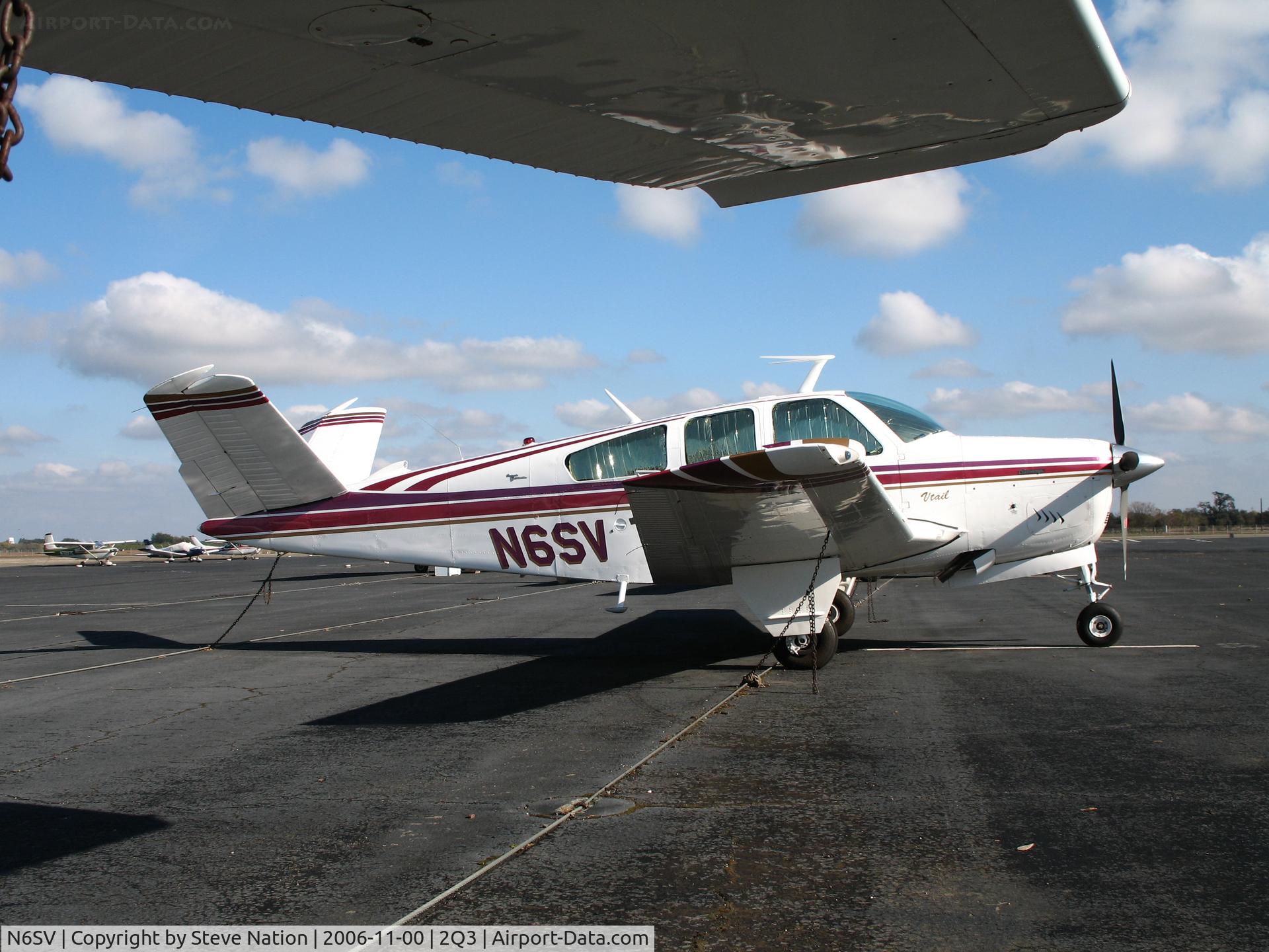 N6SV, 1969 Beech V35A Bonanza C/N D-8917, 1969 Beech V35A @ University Airport, Davis, CA