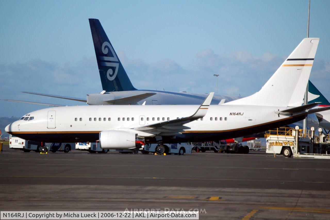 N164RJ, 1999 Boeing 737-7BC C/N 30328, Parked in Auckland