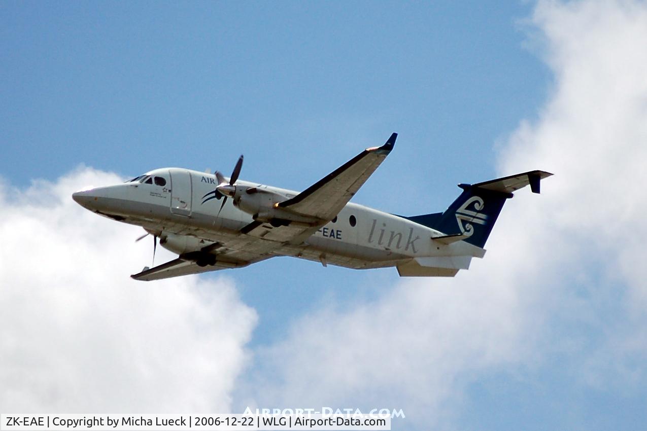 ZK-EAE, 2001 Beech 1900D C/N UE-428, Climbing out of Wellington