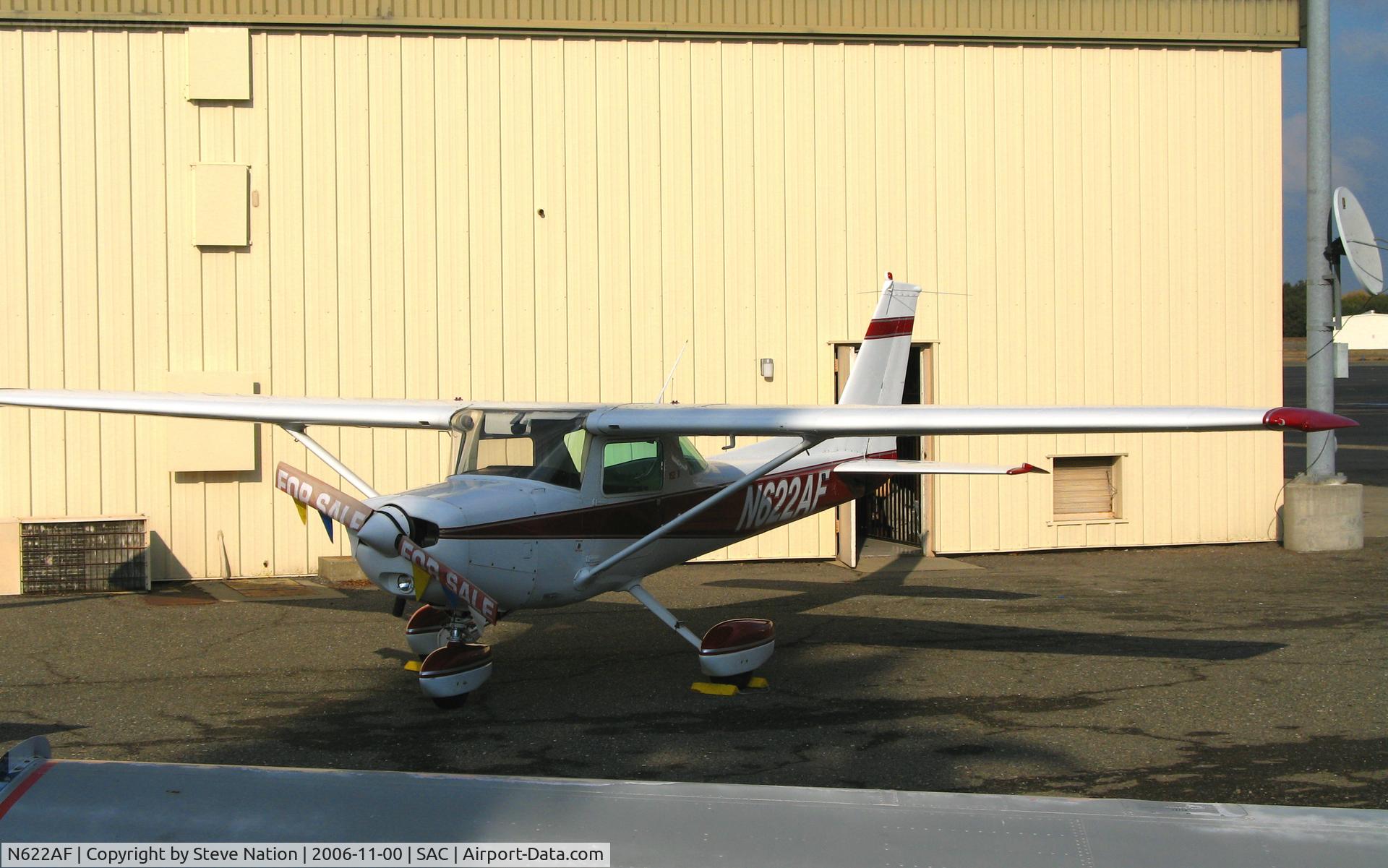 N622AF, 1981 Cessna 152 C/N 15285357, 1981 Cessna 152 @ Sacramento Exec Airport, CA