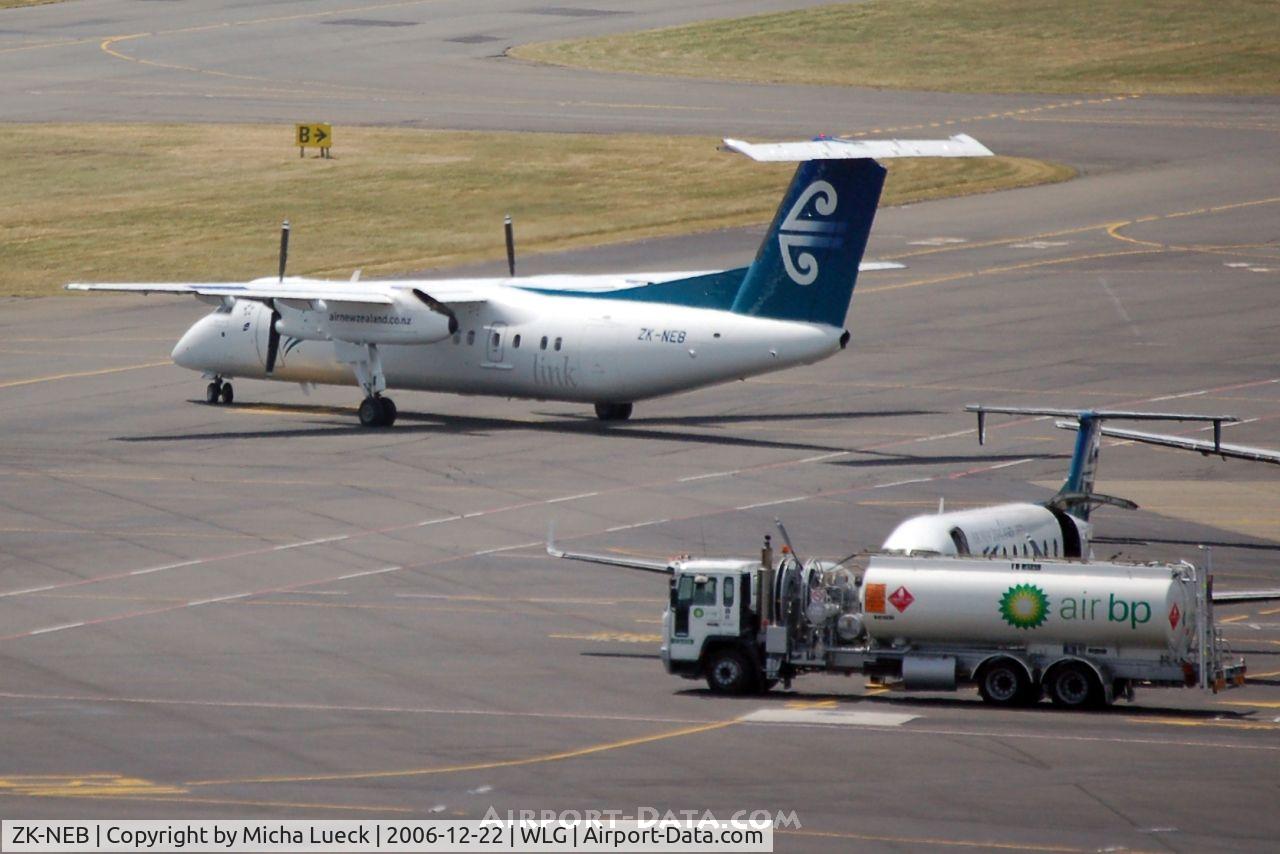 ZK-NEB, 2005 De Havilland Canada DHC-8-311 Dash 8 C/N 615, Taxiing to the runway