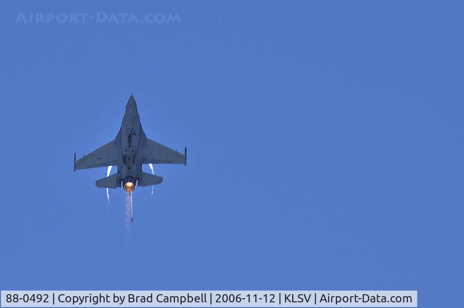 88-0492, 1988 General Dynamics F-16C Fighting Falcon C/N 1C-94, Lockheed Martin / USAF / F-16C Fighting Falcon (cn 1C-94) / Aviation Nation 2006