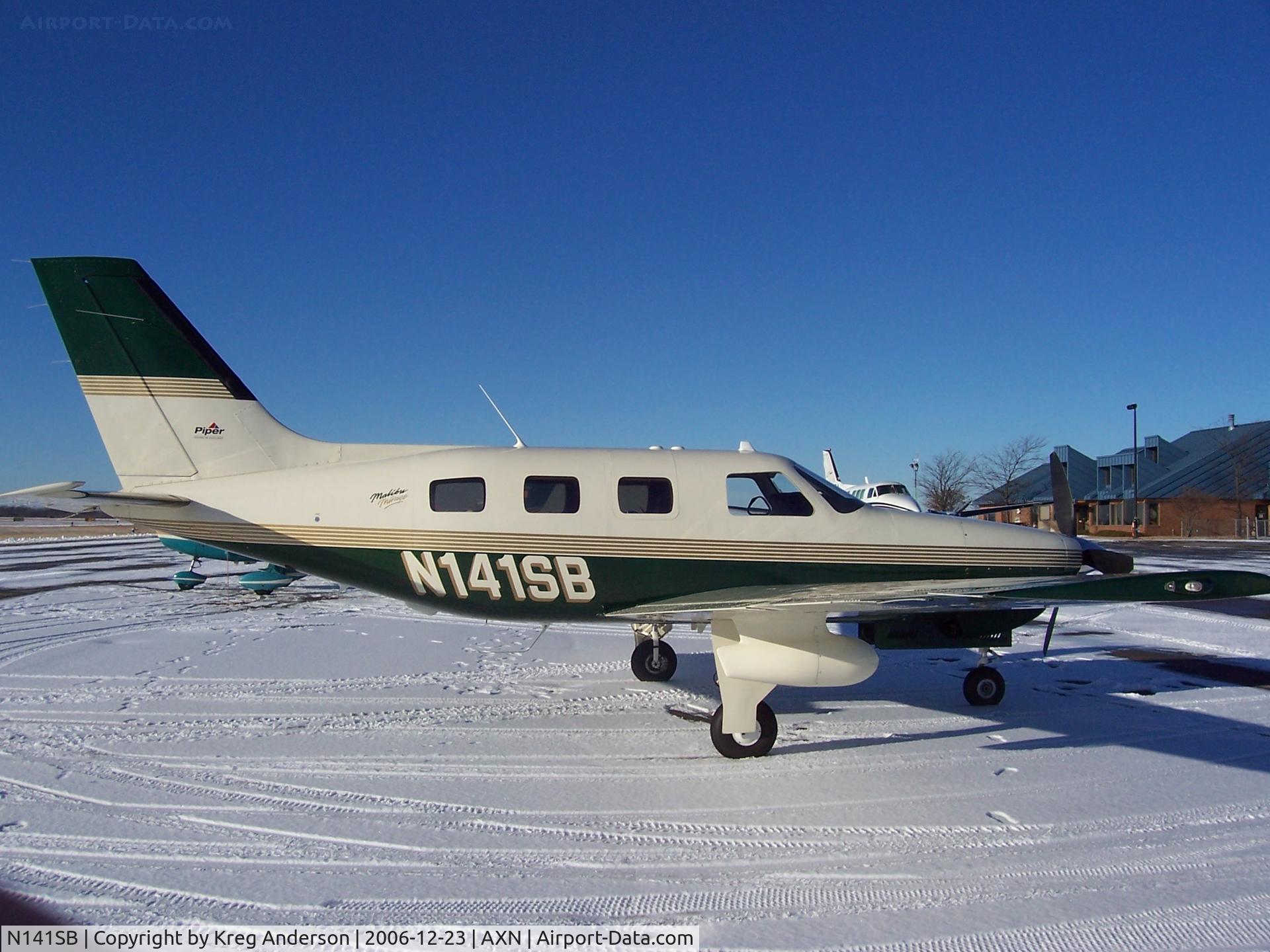 N141SB, 1999 Piper PA-46-350P Malibu Mirage C/N 4636244, On the line