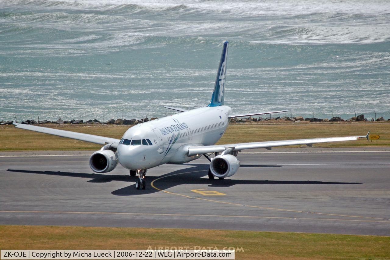 ZK-OJE, 2003 Airbus A320-232 C/N 2148, Just landed in Wellington