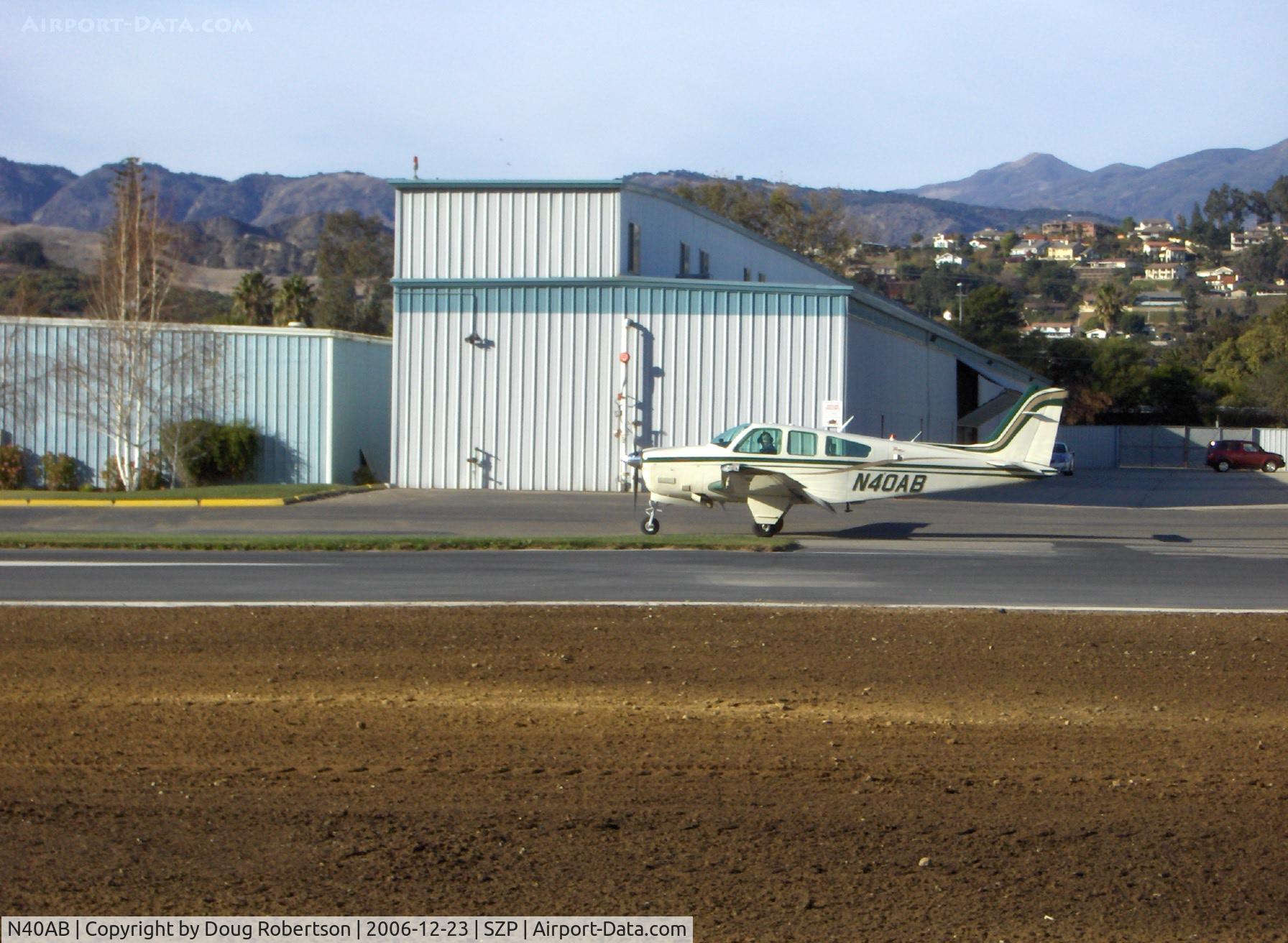 N40AB, 1983 Beech F33A Bonanza C/N CE-1020, 1983 Beech F33A BONANZA, Continental IO-520-BA 285 Hp, taxi to Rwy 04