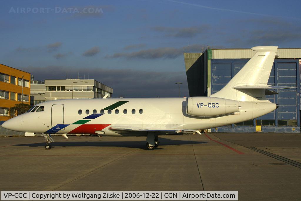 VP-CGC, 2000 Dassault Falcon 2000 C/N 107, visitor