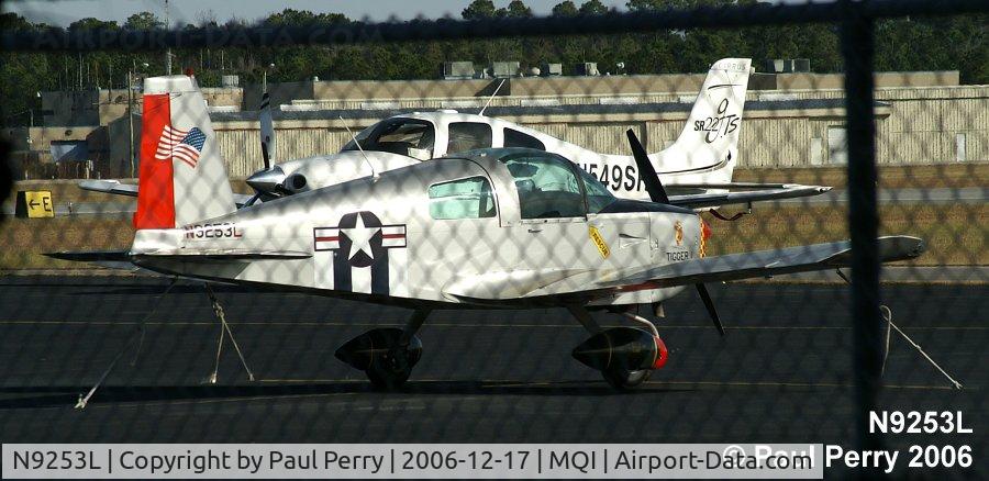 N9253L, 1971 American Aviation AA-1A Trainer C/N AA1A-0153, Nice color scheme on this old bird