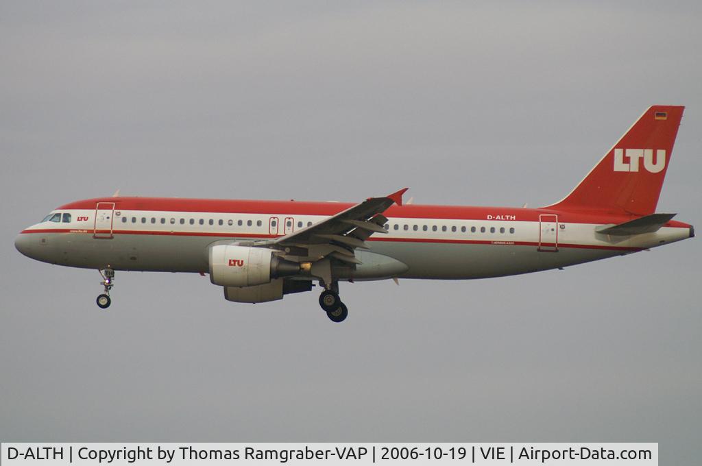 D-ALTH, 2002 Airbus A320-214 C/N 1797, LTU A320