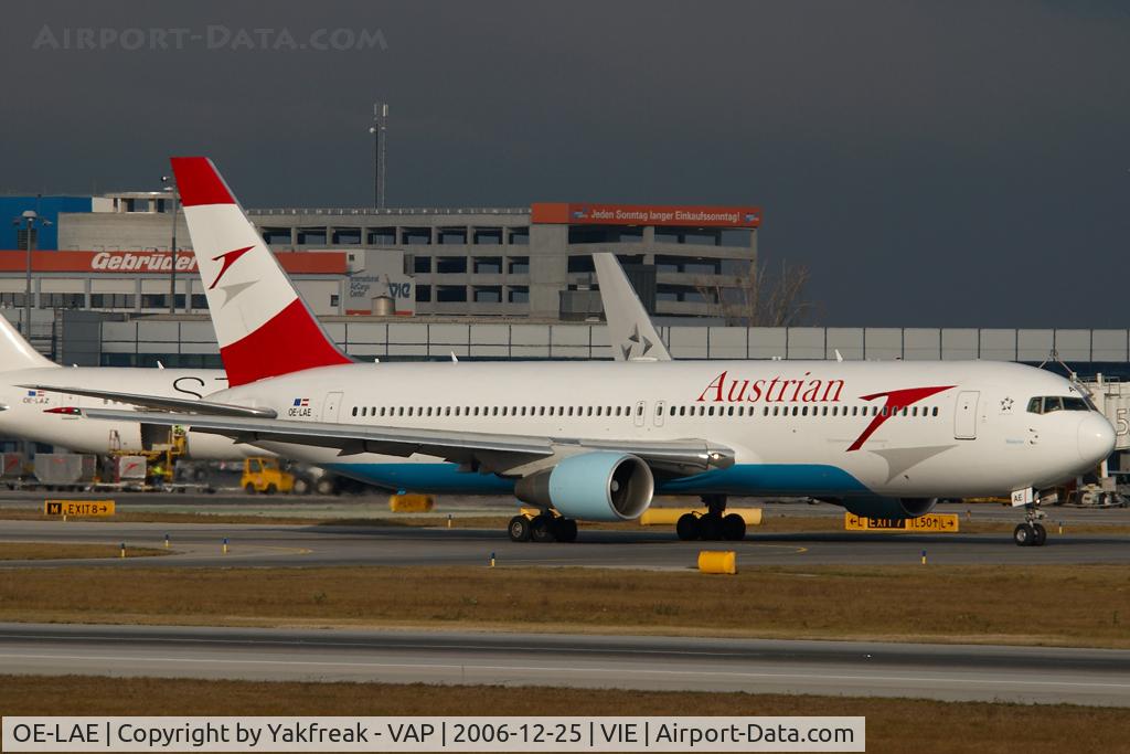 OE-LAE, 2000 Boeing 767-3Z9/ER C/N 30383, Austrian Airlines Boeing 767-300