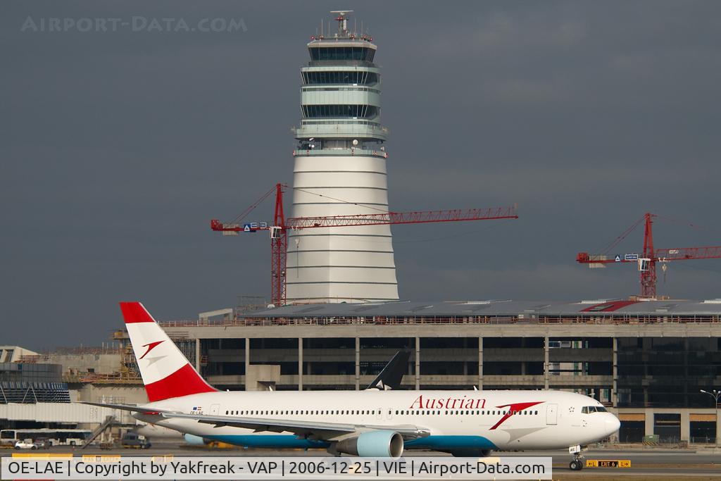OE-LAE, 2000 Boeing 767-3Z9/ER C/N 30383, Austrian Airlines Boeing 767-300
