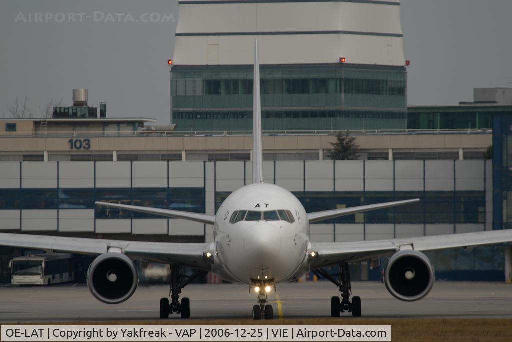 OE-LAT, 1991 Boeing 767-31A C/N 25273, Lauda Air Boeing 767-300