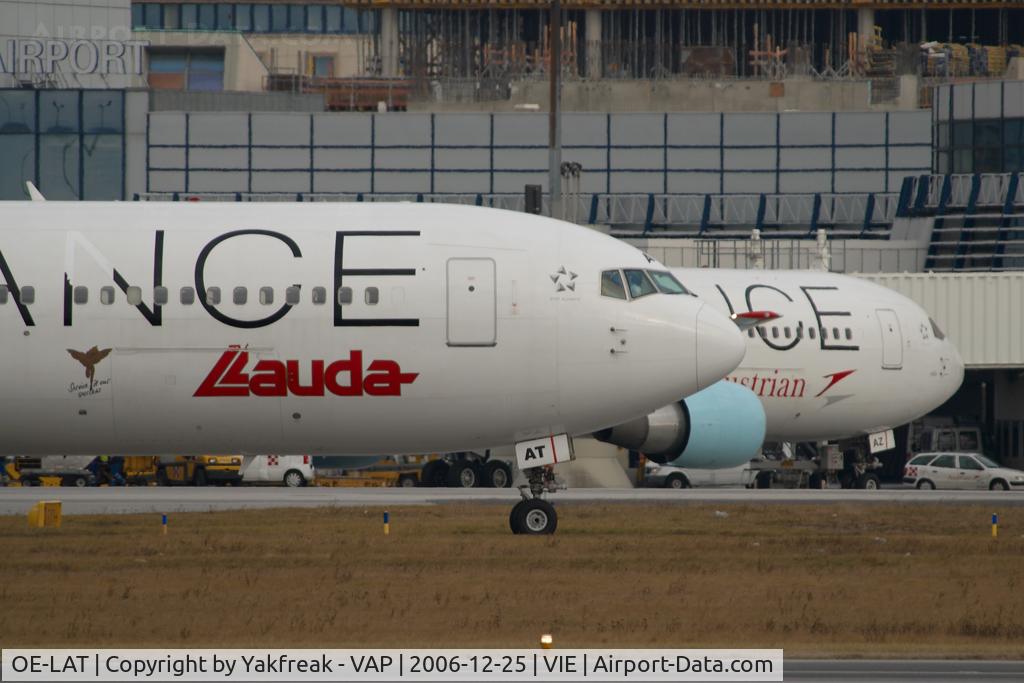 OE-LAT, 1991 Boeing 767-31A C/N 25273, Lauda Air Boeing 767-300 in Star Alliance colors